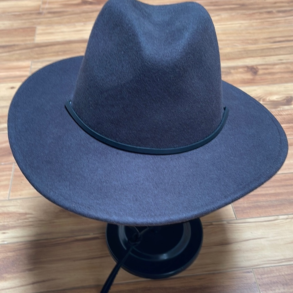 Brixton Field hat